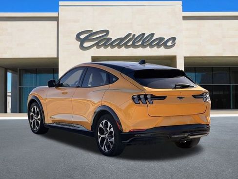 Used 2022 Ford Mustang Mach-E Premium image 7