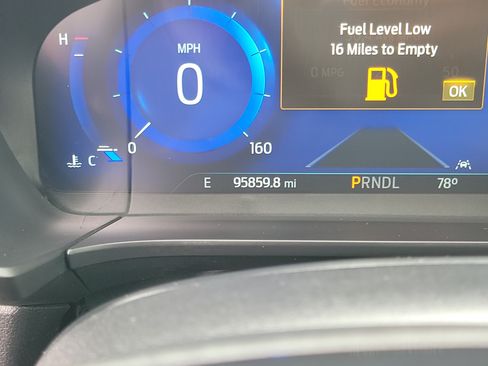 Used 2022 Ford Escape SEL w/ Technology Package AWD/4WD image 25