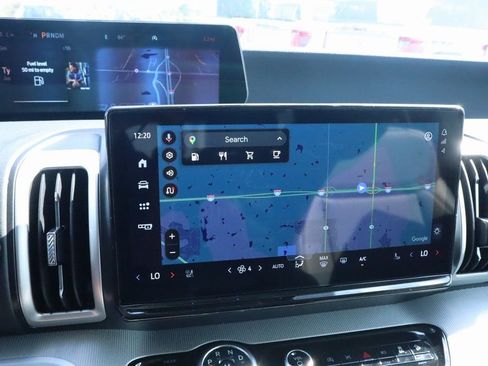 New 2025 Ford Expedition Active image 7