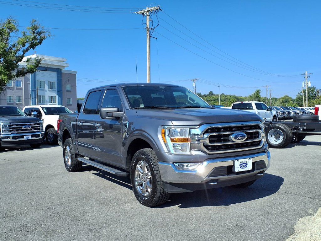 Used 2021 Ford F150 XLT w/ Equipment Group 301A Mid AWD/4WD image 1