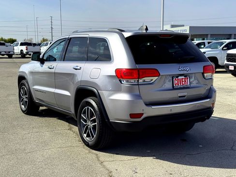 Used 2017 Jeep Grand Cherokee Limited image 9