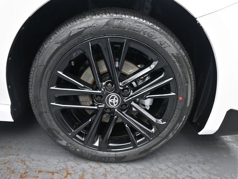 New 2026 Toyota Camry SE image 10