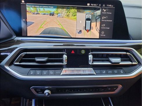 Used 2019 BMW X7 xDrive50i w/ Dynamic Handling Package AWD/4WD image 48