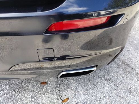Used 2014 BMW 750i xDrive AWD/4WD image 28