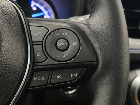 Certified 2025 Toyota RAV4 XSE w/ Weather Package image 33