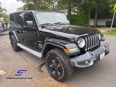 Used 2018 Jeep Wrangler Unlimited Sahara image 8