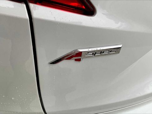 Used 2022 Acura RDX A-Spec image 10