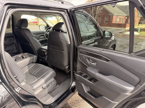 Certified 2024 Honda Pilot Elite image 14