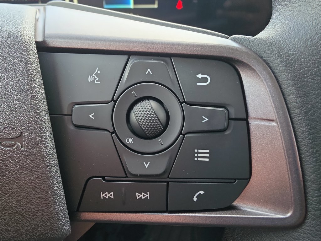 New 2027 Nissan Sentra SV FWD image 32