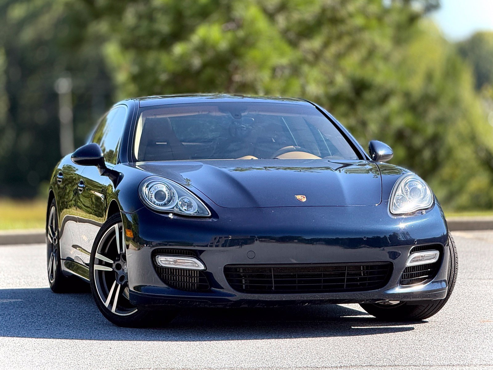 Used 2012 Porsche Panamera AWD/4WD image 4