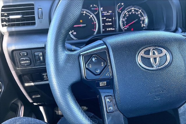 Used 2024 Toyota 4Runner TRD Off-Road AWD/4WD image 11