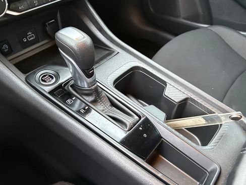 Certified 2024 Nissan Sentra S image 21