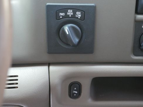 Used 2004 Ford F250 4x4 SuperCab Super Duty image 14