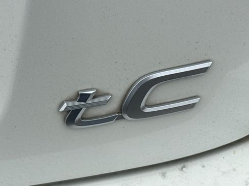 Used 2016 Scion tC FWD image 9