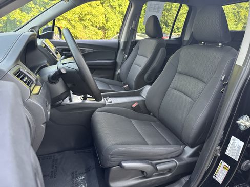 Used 2019 Honda Ridgeline Sport image 5