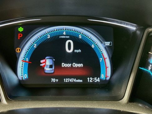 Used 2018 Honda Civic EX image 13