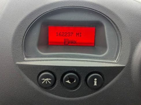 Used 2004 Pontiac Grand Prix GT2 w/ Leather Trim Pkg image 29