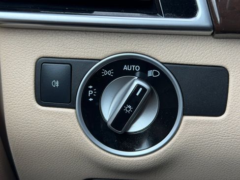 Used 2017 Mercedes-Benz GLE 350 4MATIC image 36