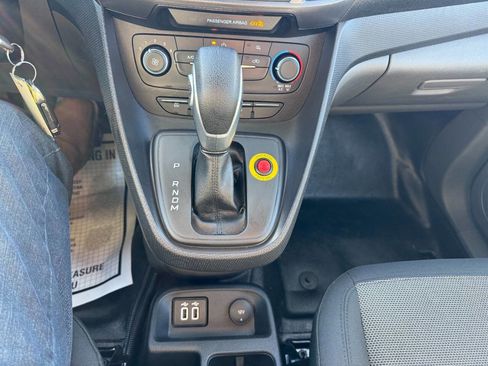 Used 2020 Ford Transit Connect XL image 24