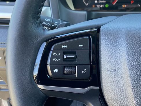 Used 2025 Honda Odyssey Touring image 27