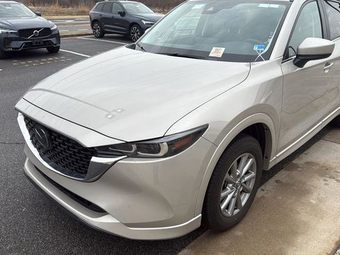 Used 2025 MAZDA CX-5 AWD 2.5 S w/ Preferred Package image 3