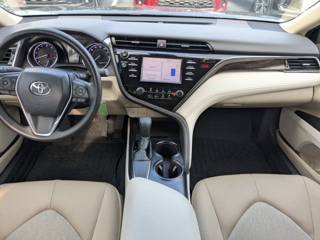 Used 2019 Toyota Camry LE FWD image 15