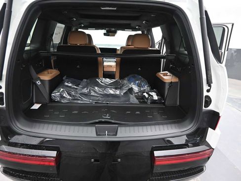 New 2026 Hyundai Santa Fe Calligraphy image 13