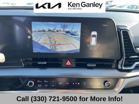 Certified 2025 Kia Sportage EX image 39