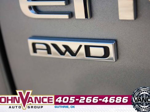 Used 2025 Buick Envision Sport Touring image 12