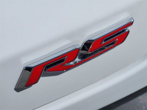 New 2026 Chevrolet Trax RS w/ Sunroof Package image 7