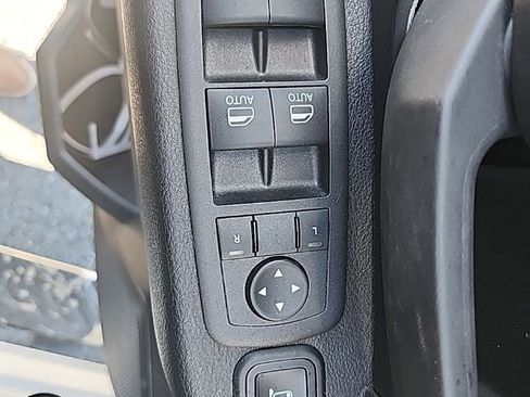 Certified 2024 RAM 2500 Tradesman w/ Chrome Appearance Group image 19