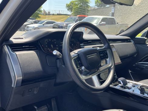 Used 2022 Land Rover Range Rover SE AWD/4WD image 23