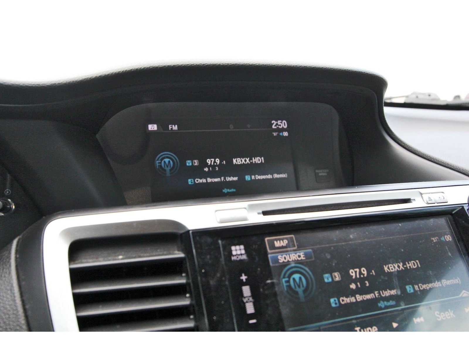 Used 2016 Honda Accord Touring image 24
