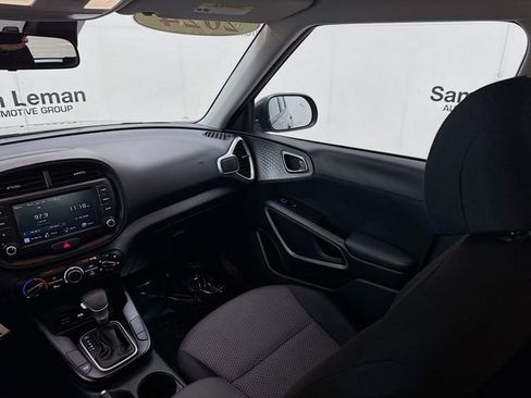 Used 2024 Kia Soul LX w/ Option Group 015 image 21