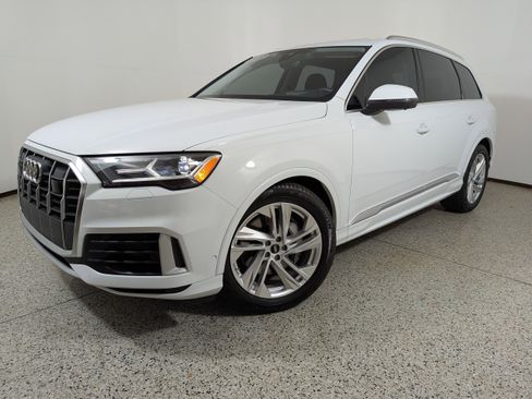 Certified 2023 Audi Q7 3.0T Prestige image 18