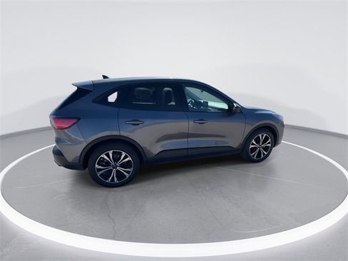 Certified 2022 Ford Escape SE w/ SE Sport Appearance Package image 12