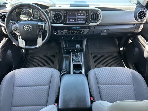 Used 2023 Toyota Tacoma SR5 w/ Technology Package AWD/4WD image 13