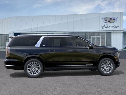 New 2026 Cadillac Escalade ESV Luxury image 5