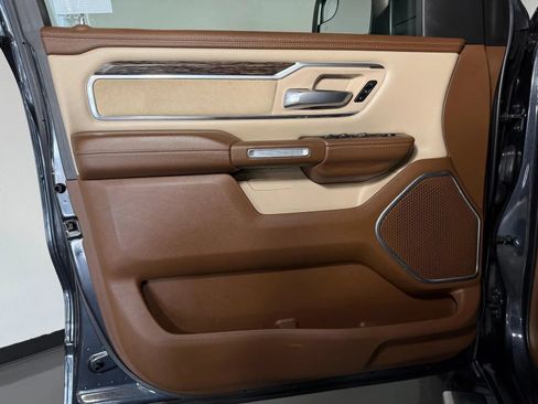 Used 2019 RAM 1500 Laramie RWD image 19