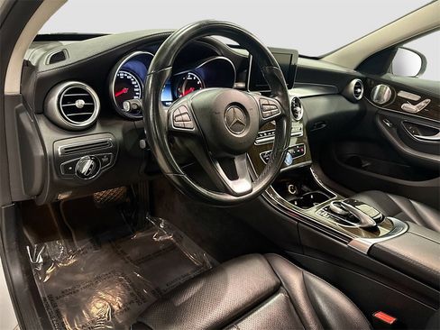 Used 2015 Mercedes-Benz C 300 4MATIC Sedan image 9