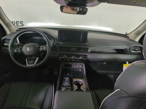 New 2026 Honda Pilot Elite image 12