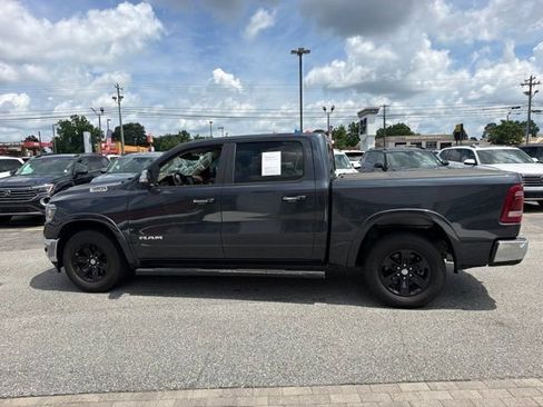 Used 2022 RAM 1500 Laramie AWD/4WD image 7