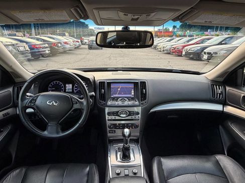 Used 2010 INFINITI G37 x Sedan w/ Premium Pkg AWD/4WD image 21