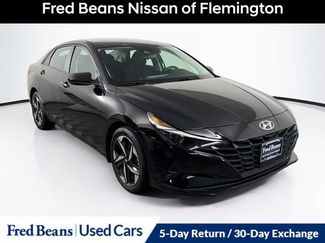 Used 2023 Hyundai Elantra SEL w/ Convenience Package FWD video 1