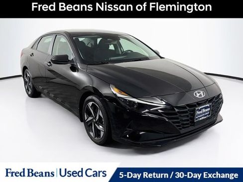 Used 2023 Hyundai Elantra SEL w/ Convenience Package FWD image 1