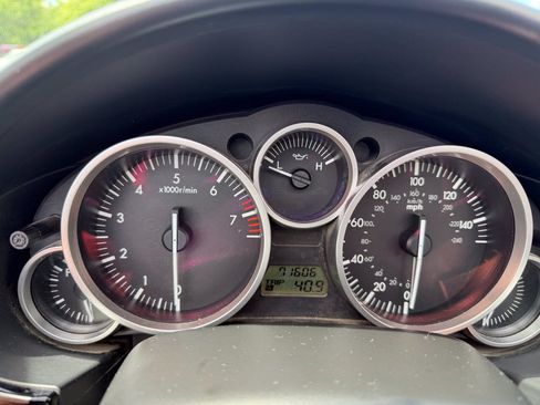Used 2007 MAZDA MX-5 Miata Grand Touring RWD image 11