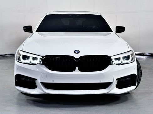 Used 2019 BMW 530i w/ M Sport Package image 7