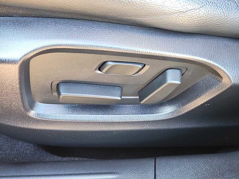 Used 2023 MAZDA CX-5 AWD 2.5 S w/ Premium Package image 16