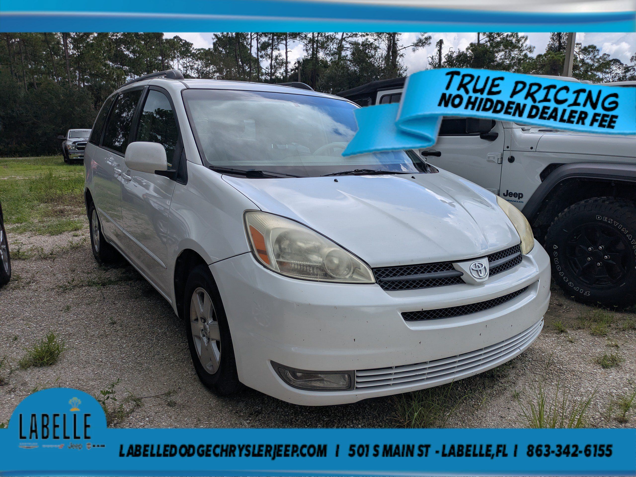 Used 2005 Toyota Sienna XLE w/ XLE Pkg 1 FWD image 1