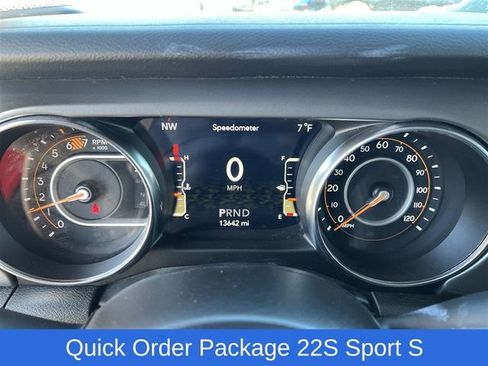 Used 2022 Jeep Wrangler Unlimited Sport image 14
